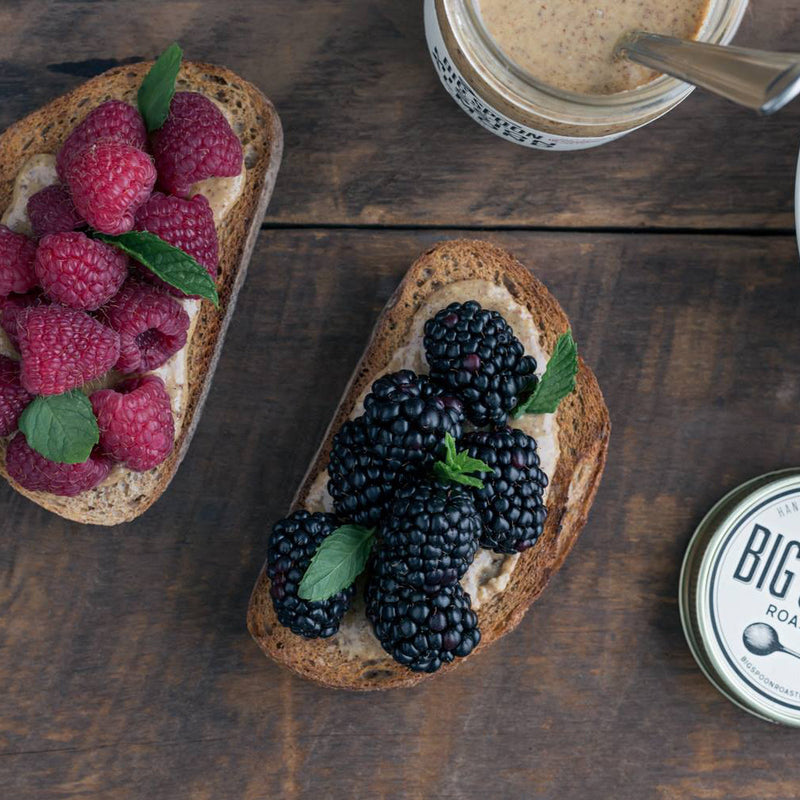 Mantequilla de cacahuete, nuez y canela con arce