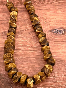 Cameroonian Beads: Banyo