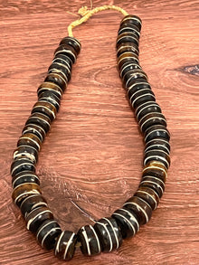 Cameroonian Beads: Yaoundé