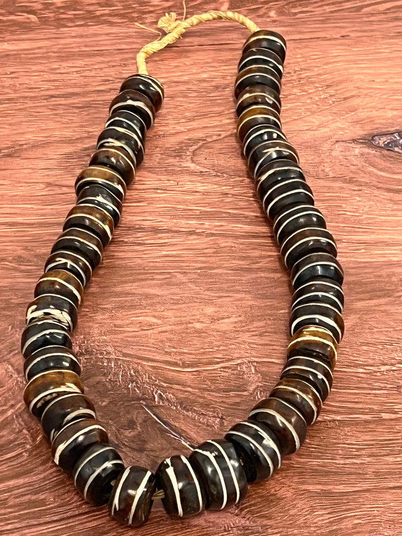 Cameroonian Beads: Yaoundé